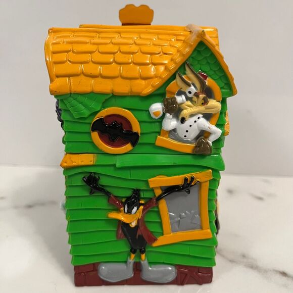 Russell Stover Looney Tunes Haunted House Halloween Candy Bank Vintage 1997 - Picture 5 of 11